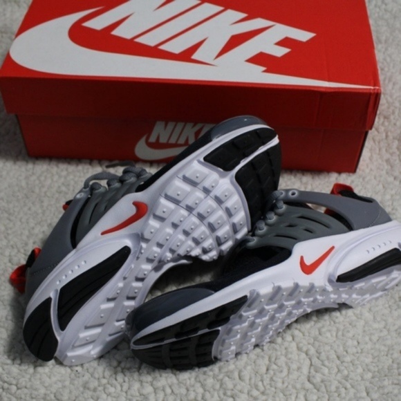 Nike Air Presto Black/Max Orange/Grey - Picture 3 of 5